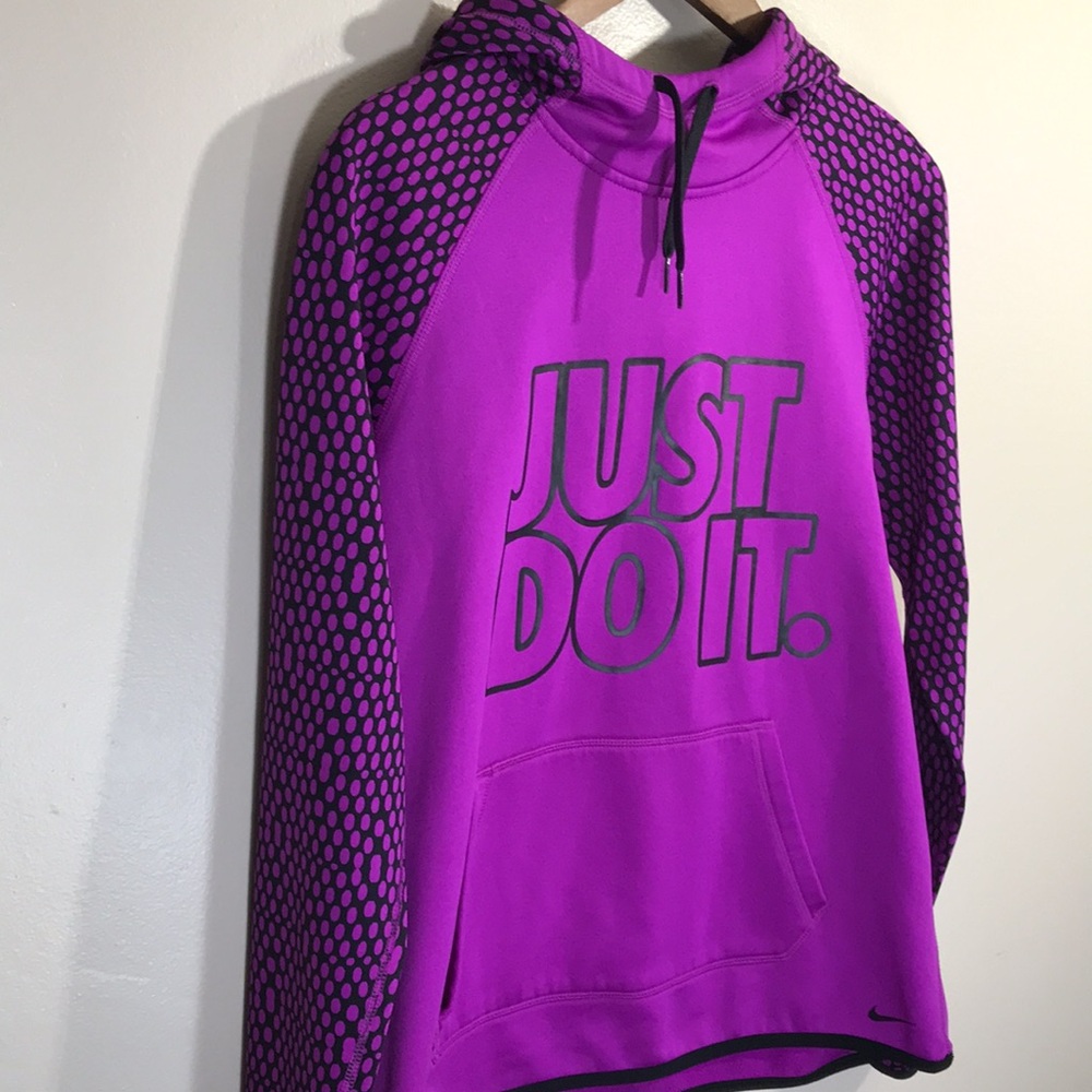 EUC Nike Therma Fit Purple Hoodie‎ - Picture 2 of 7